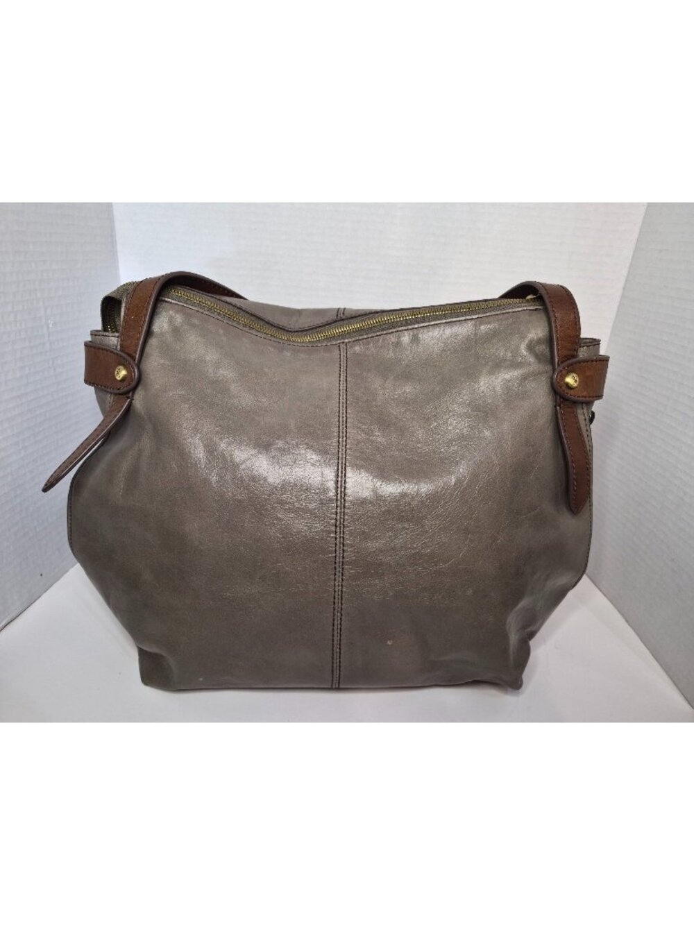 Hobo International Grey Leather Large City Everyday Western Shoulder Bag
